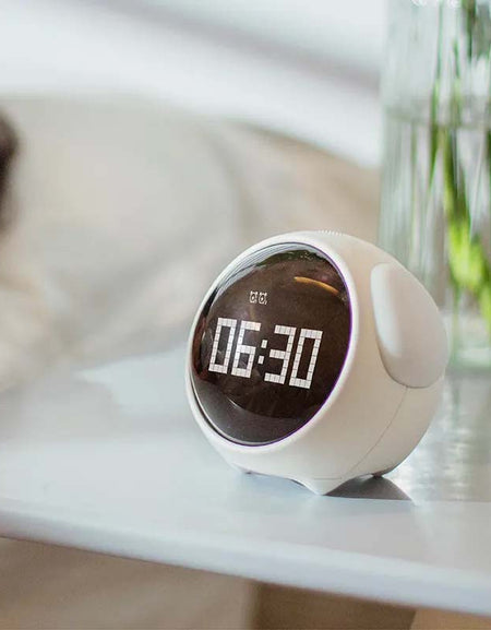 Luminous LED Table Alarm Clock with Long Battery Life-Zy Fulfill