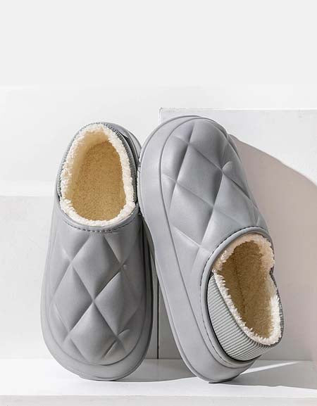 Load image into Gallery viewer, New Winter Slippers for Men - Outdoor Waterproof Comfort Zydropshipping
