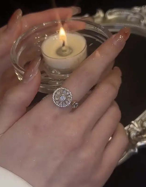 Load image into Gallery viewer, Round Zircon Rotating Open Ring Exquisite Fashion Jewelry
