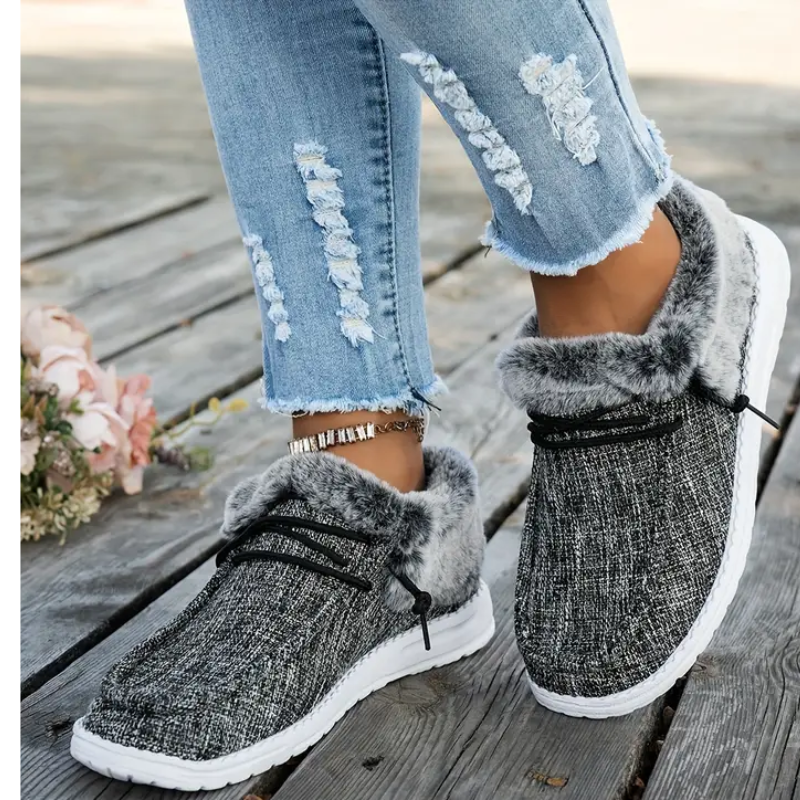 Women's Casual Slip-On Canvas Sneakers – Plush Lining, Non-Slip EVA Sole, All-Season Comfort