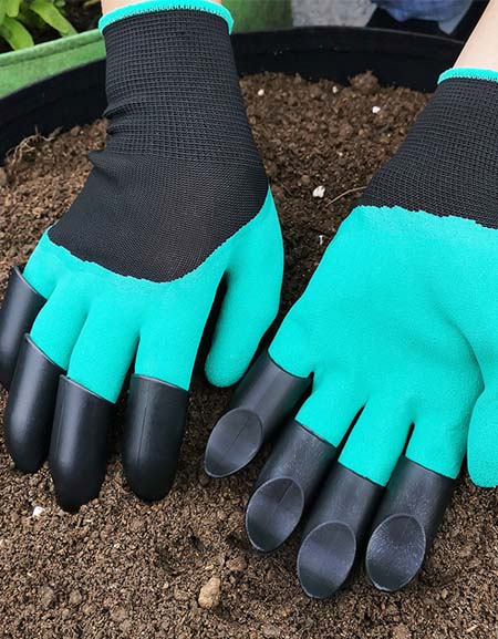 Load image into Gallery viewer, GardenGuard Gloves: Anti-Wear, Anti-Slip, Four-Claw Digging &amp; Insulating Protection
