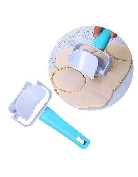 Angel Wing Cookie Cutter Set: DIY Sweet Rolling Mold for Heavenly Baking.
