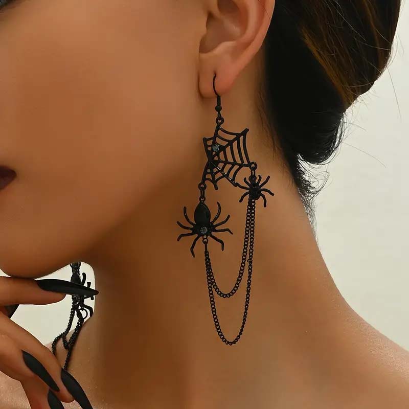 Vintage Gothic Spider Web Tassel Earrings – Rhinestone Dangle, Halloween Party